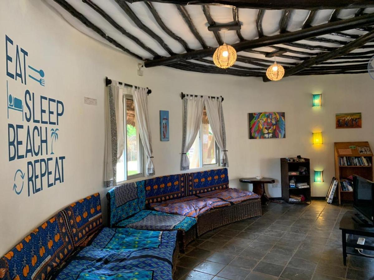 Diani Backpackers (adults Only) Hostel