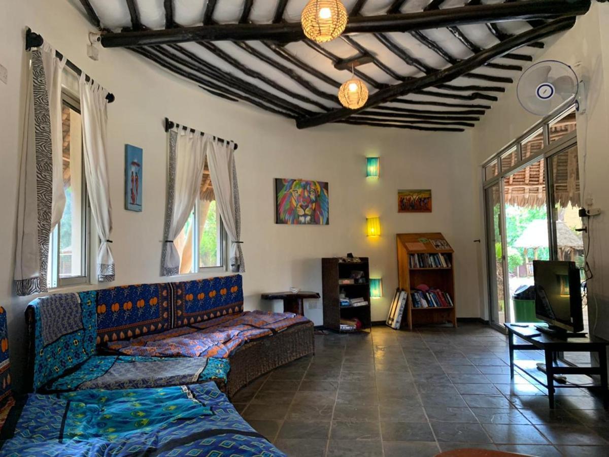 Hostel Diani Backpackers (adults Only) Diani Beach
