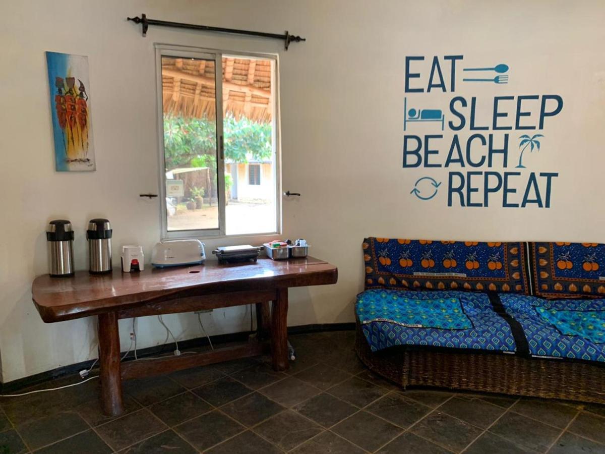 Diani Backpackers (adults Only) * Diani Beach