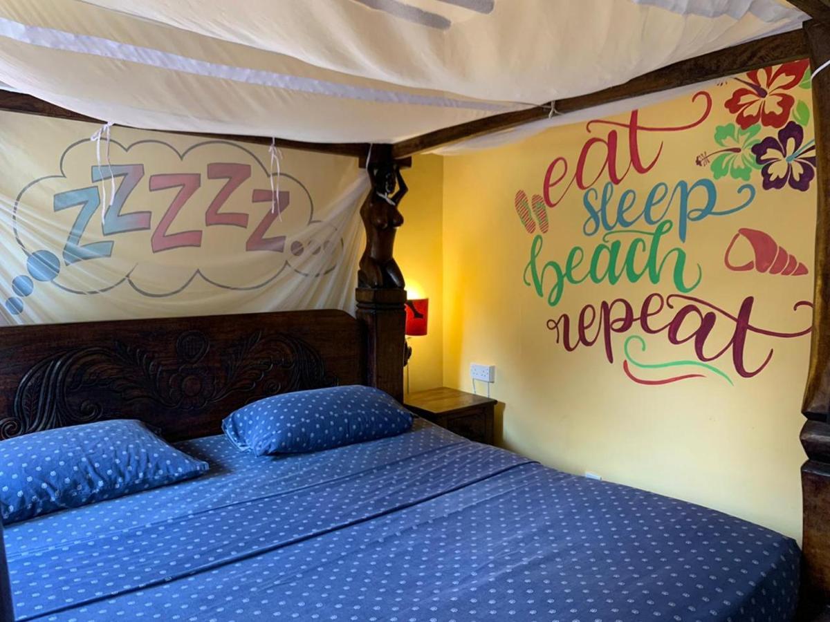 Diani Backpackers (adults Only) * Diani Beach