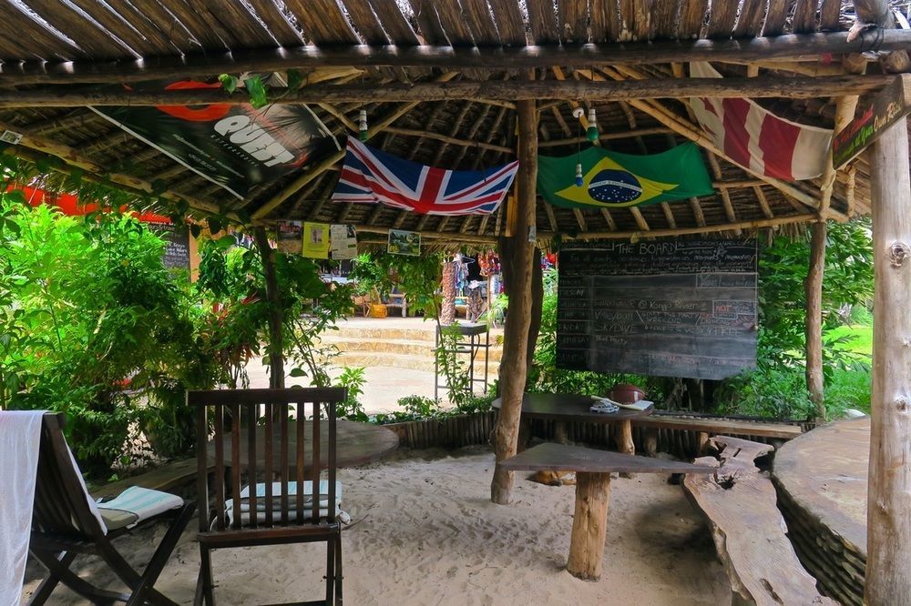 Hostel Diani Backpackers (adults Only) *